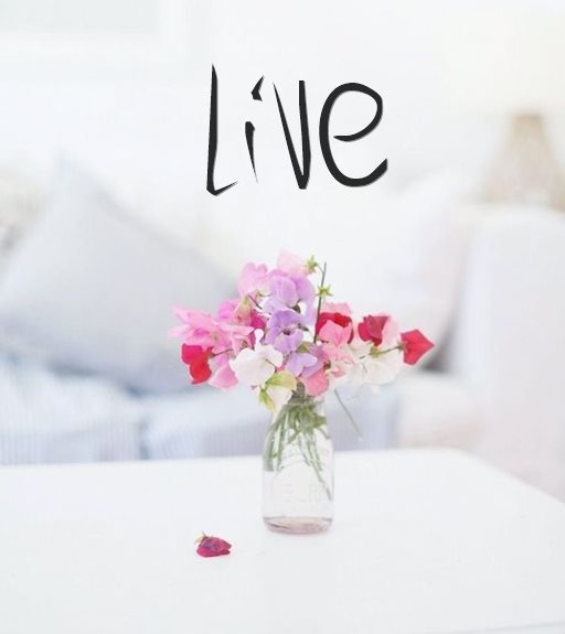 Best Quotes About Living Life to Live 2